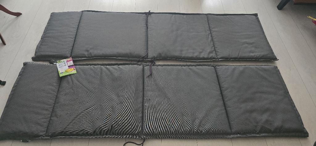 Tuinstoel kussens 2x Florabest grijs - Nooit gebruikt, Ophalen, Nieuw