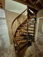 Meranti wentel/spil Trap, Doe-het-zelf en Verbouw, Ladders en Trappen, Ophalen, Gebruikt, Trap, 2 tot 4 meter