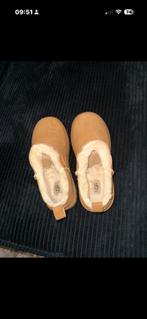 Ugg mini-  nieuw, Kleding | Dames, Bruin, Lage of Enkellaarzen, Nieuw, Ophalen of Verzenden