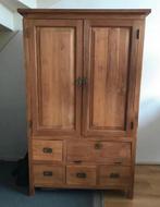 Prachtige houten televisie kast, Huis en Inrichting, Teakhout, Zo goed als nieuw, 150 tot 200 cm, 50 tot 75 cm
