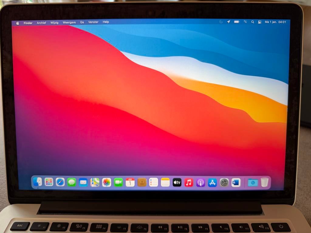 MacBook Pro 13" | 1 TB SSD | Incl. Leren Hoes, MacBook Pro, 1 TB of meer, Gebruikt, 2 tot 3 Ghz
