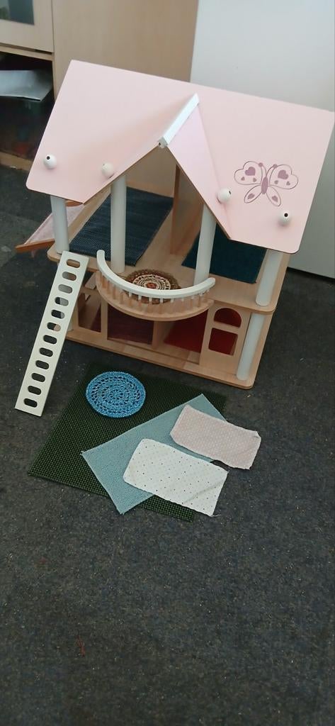 Leuk compleet poppenhuis, Kinderen en Baby's, Speelgoed | Poppenhuizen, Ophalen of Verzenden, Poppenhuis