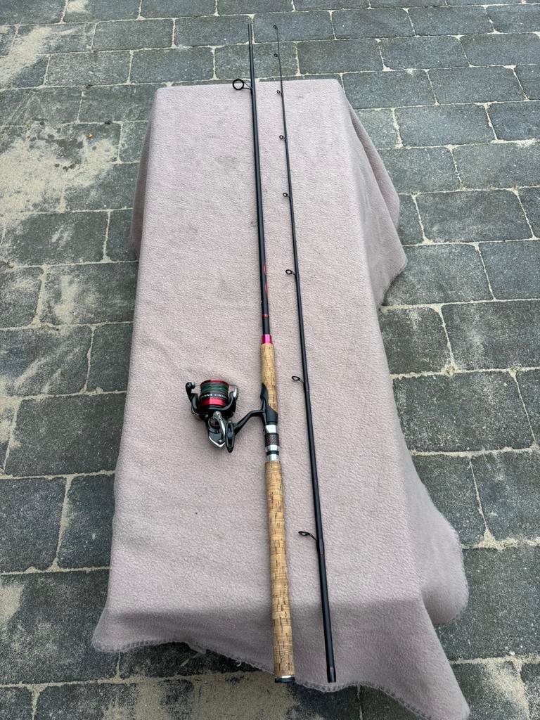 Shimano sienna spinhengel + shimano molen, Watersport en Boten, Hengelsport | Roofvissen, Ophalen of Verzenden, Gebruikt, Complete set