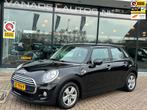 Mini Mini 1.5 Cooper D Business Navi Airco Cruise NAP NL-Aut, Auto's, Mini, Voorwielaandrijving, Gebruikt, 1165 kg, 116 pk