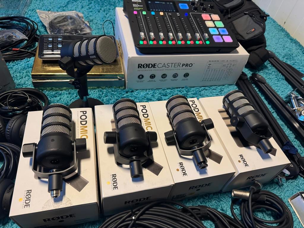 Rode PodMic Microfoon - Perfect voor Podcasts en Zang, Muziek en Instrumenten, Microfoons, Ophalen of Verzenden, Zo goed als nieuw