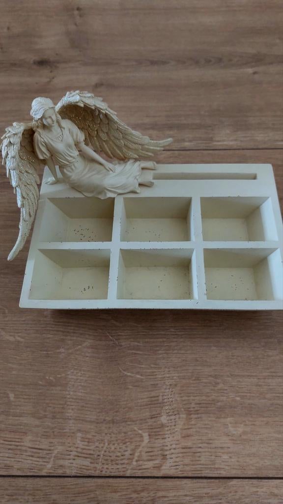 Mooi zwaar bakje met vakjes en engel., Diversen, Kerst, Ophalen