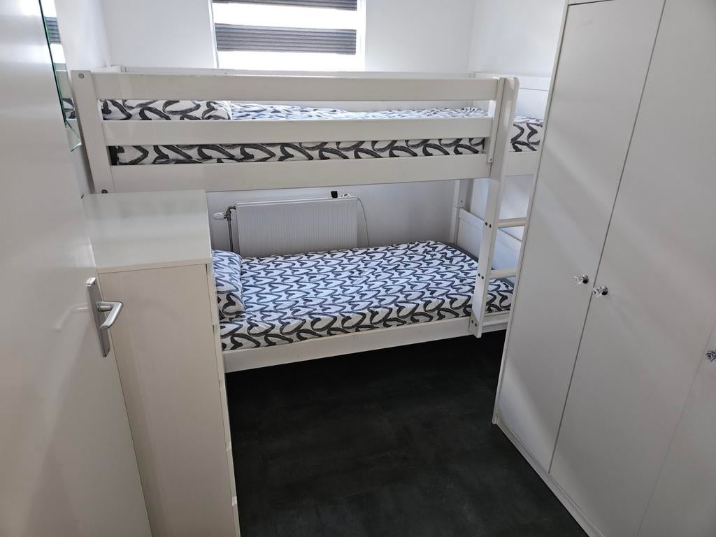 Wit stapelbed zonder matras 200mc 90cm, Kinderen en Baby's, Kinderkamer | Stapelbedden en Hoogslapers, Ophalen of Verzenden, Gebruikt