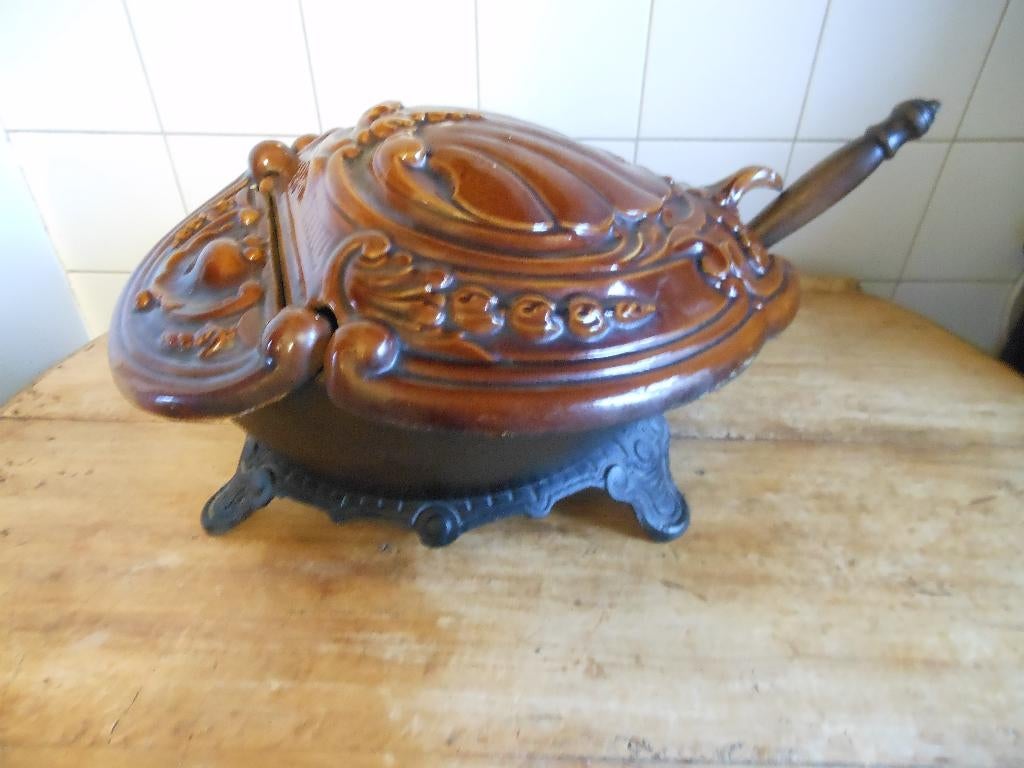 oud gietijzere kolenbak, Ophalen