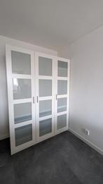 Wardrobe IKEA pax, 200 cm of meer, 150 tot 200 cm, Zo goed als nieuw, 50 tot 75 cm