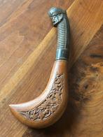 Antiek tribale tradioneel mes met bewerkt handvat, Ophalen of Verzenden