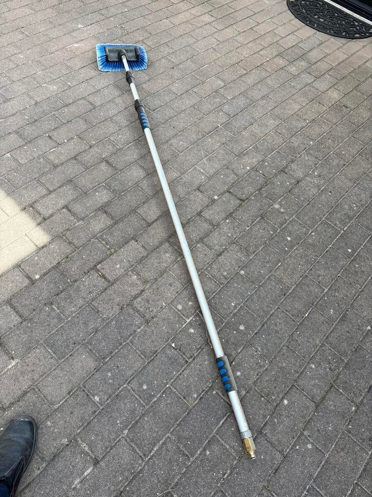 Uitschuifbare wasborstel met wateraansluiting, Ophalen of Verzenden, Gebruikt