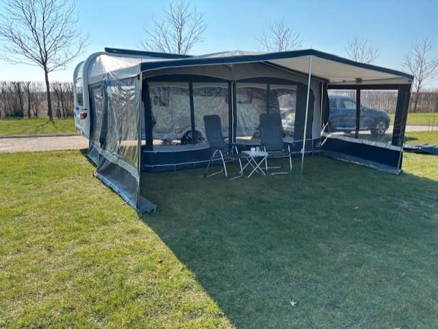 Dorema voortent en luifel, Caravans en Kamperen, Voortenten en Luifels, Zo goed als nieuw, Dorema, Ophalen