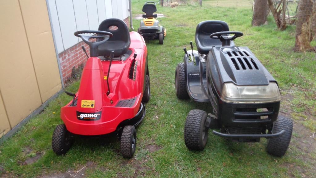 wegens inruil 2 x zitmaaier    liefst 1 koop, Ophalen, Gebruikt, MTD, Mtd