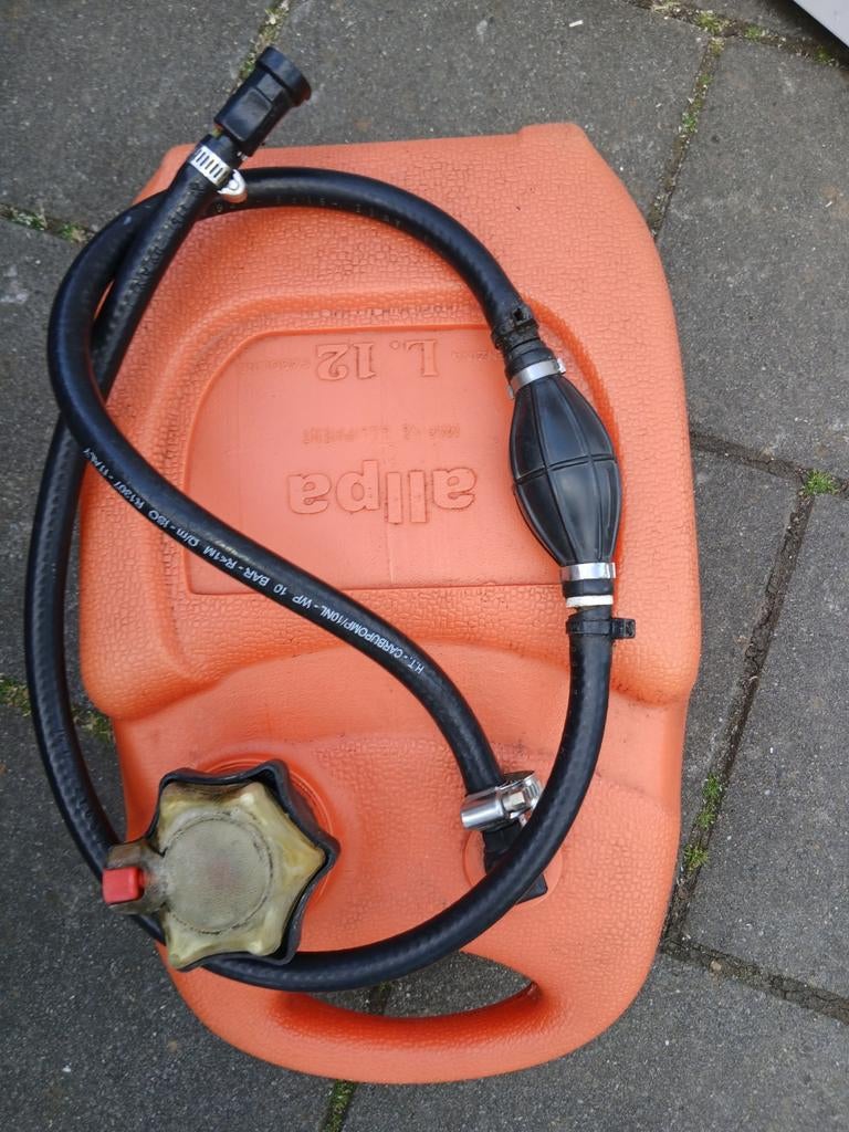 Benzinetank 12 liter, Ophalen of Verzenden, Overige typen