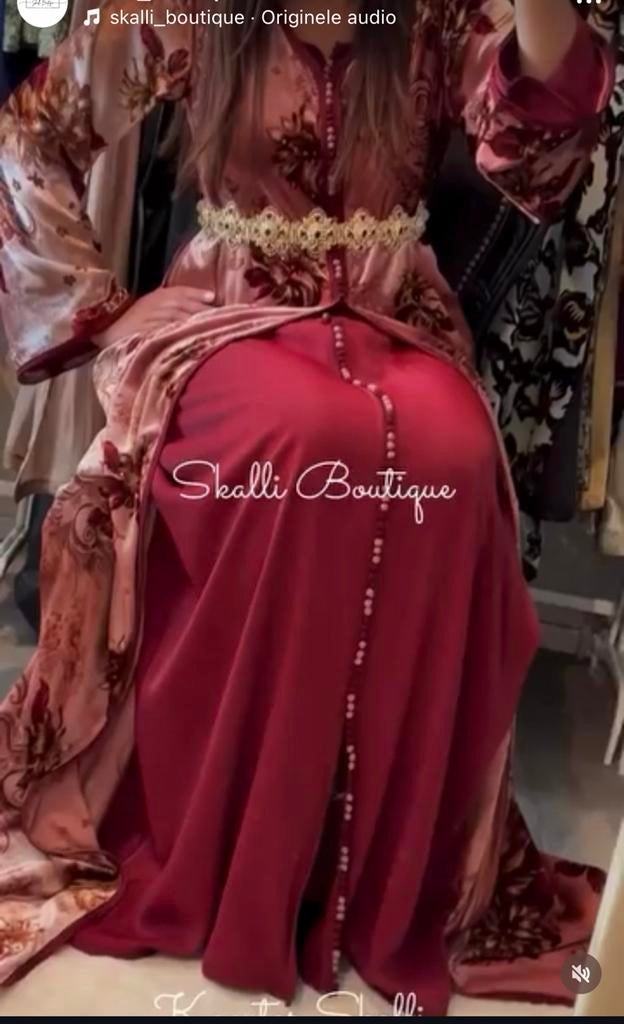 Takshita mobra rood, Ophalen of Verzenden, Zo goed als nieuw, Rood, Overige typen