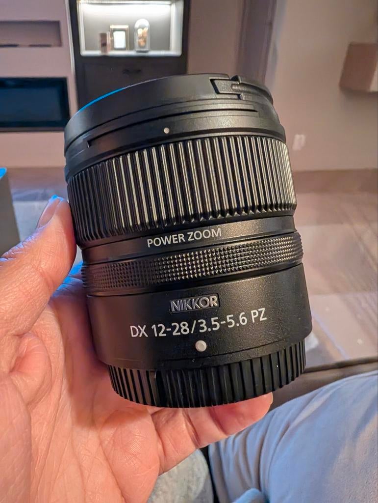 Nikon Z DX 12-28mm f/3.5-5.6 PZ VR objectief, Ophalen of Verzenden, Zo goed als nieuw, Groothoeklens, Zoom