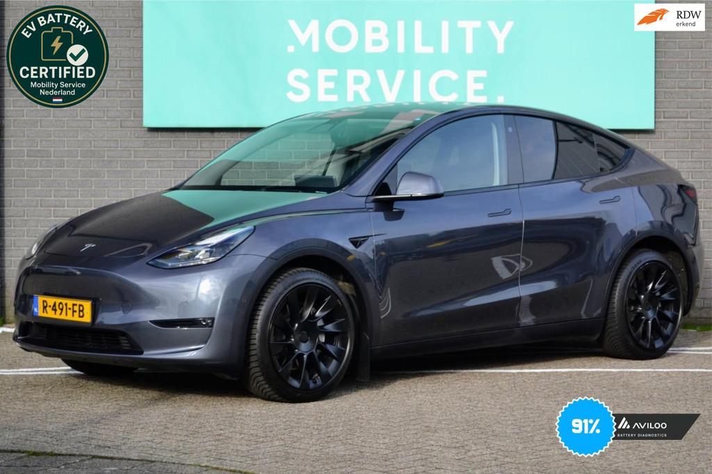 Tesla Model Y Long Range AWD 75 kWh SOH91% Pano LED Leder AU, Auto's, Tesla, Stoelverwarming, Gebruikt, Leder, 351 pk