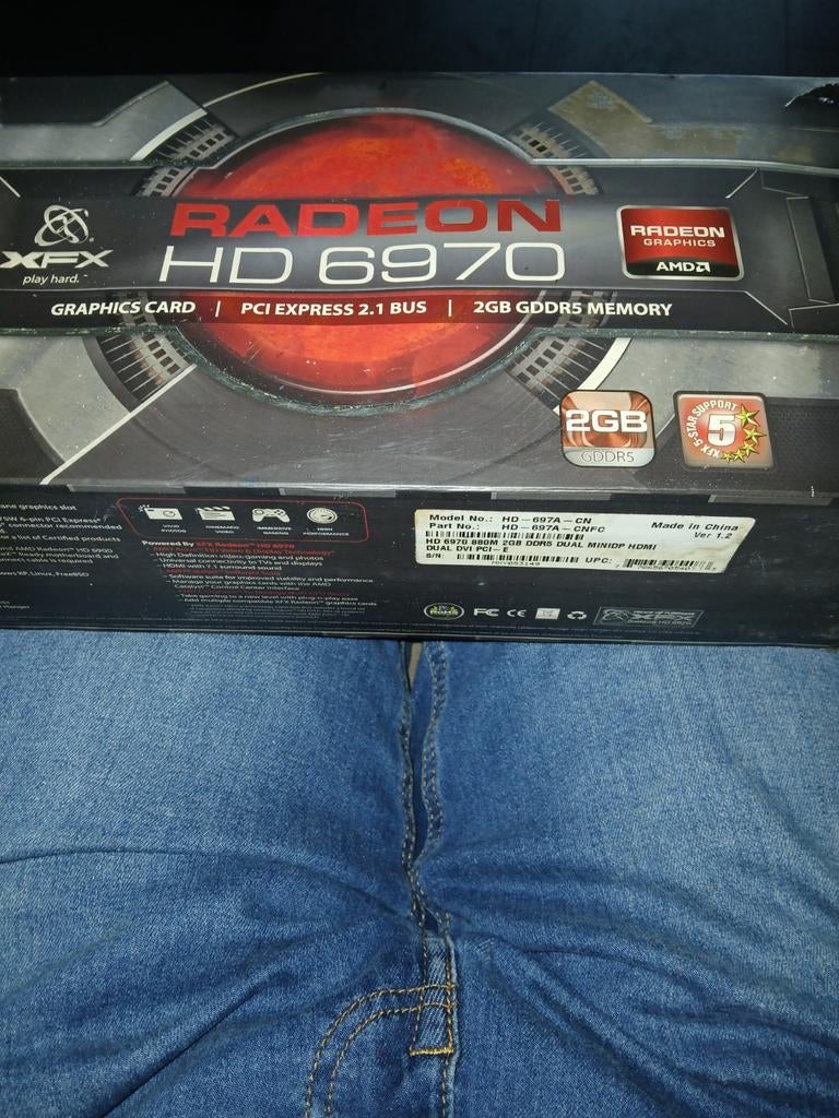 Nooit gebruikt !XFX Radeon HD 6970 2GB GDDR5 Grafische Kaart, Gebruikt, AMD, HDMI, Ophalen of Verzenden