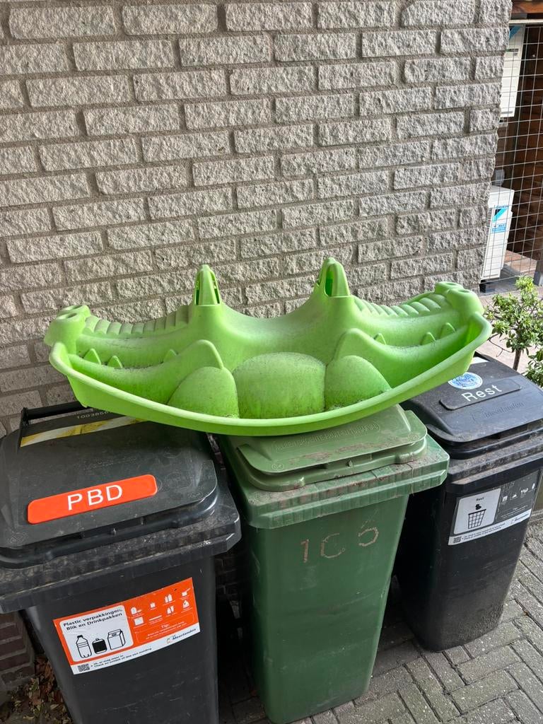 Gratis Krokodil wip, Ophalen, Zo goed als nieuw