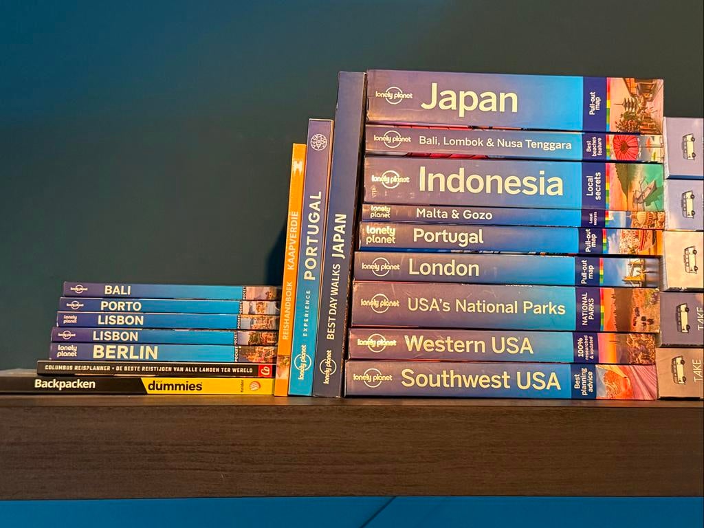 Boeken: Diverse Lonely Planet Reisgidsen • Wereldwijd, Boeken, Ophalen, Lonely Planet, Budget, Europa