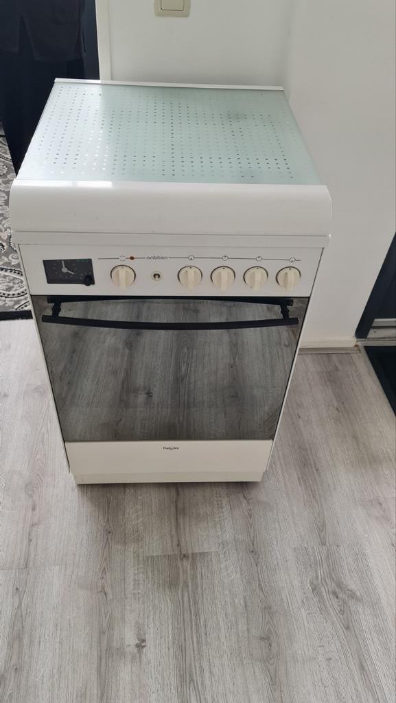 Gasfornuis Pelgrim Merk hoogte 85cm breed 54 cm dipte 60 cm, Gebruikt, Minder dan 85 cm, Gas, Vrijstaand
