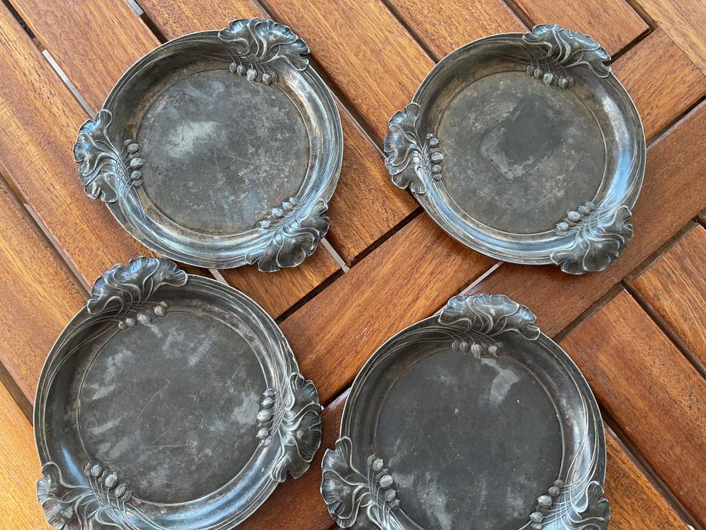 Art nouveau onderzetters tin antiek, Antiek en Kunst, Antiek | Tin, Ophalen of Verzenden