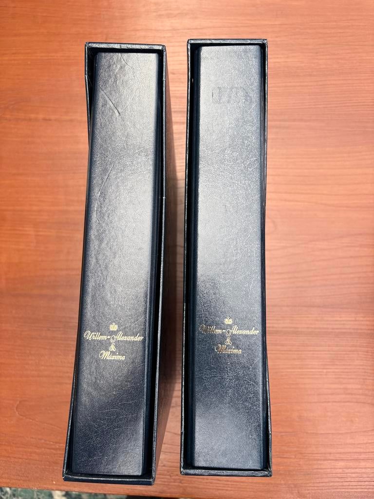 Willem-Alexander & Máxima Collectie - 2 Luxe Boeken, Postzegels en Munten, Munten | Nederland, Ophalen of Verzenden