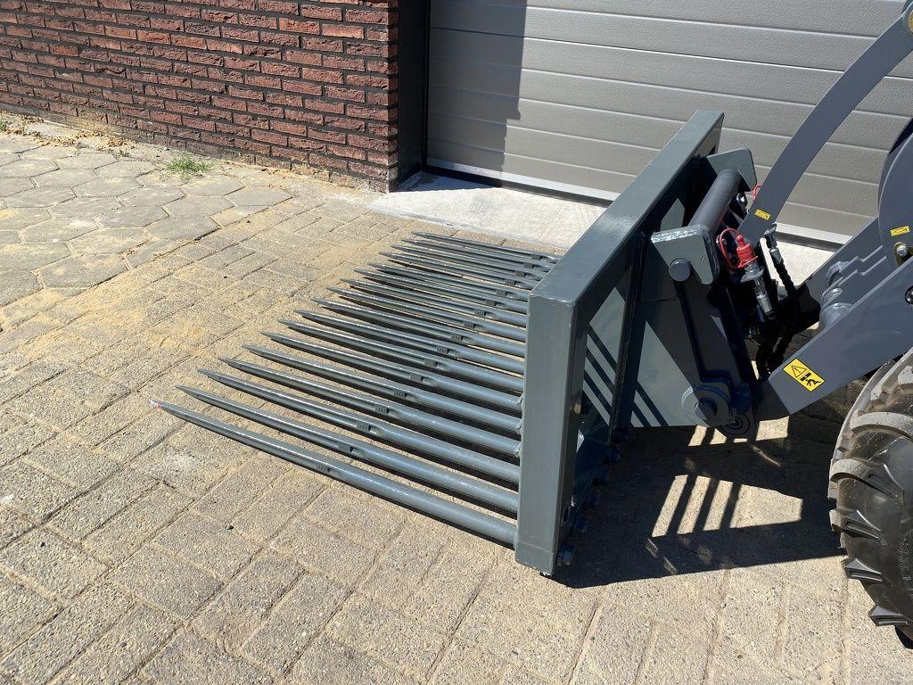 tegelriek 130 cm NIEUW (giant / eurotrac aansluiting)