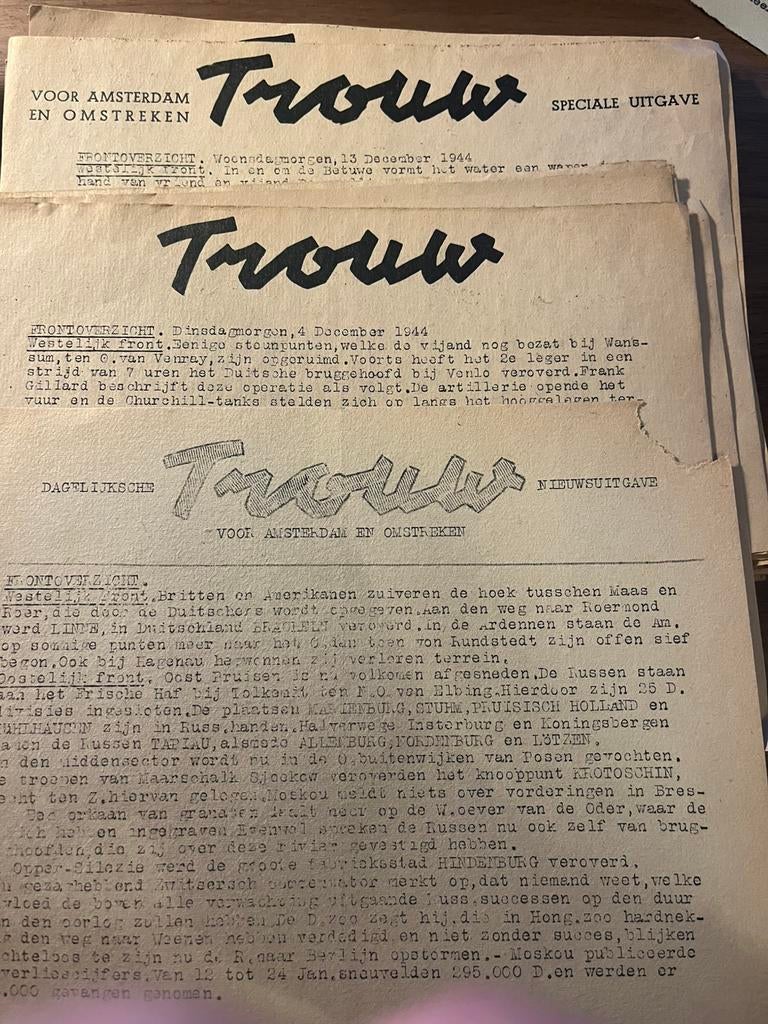 Trouw Amsterdam en Omstreken, Verzamelen, Ophalen of Verzenden, 1940 tot 1960, Nederland, Krant