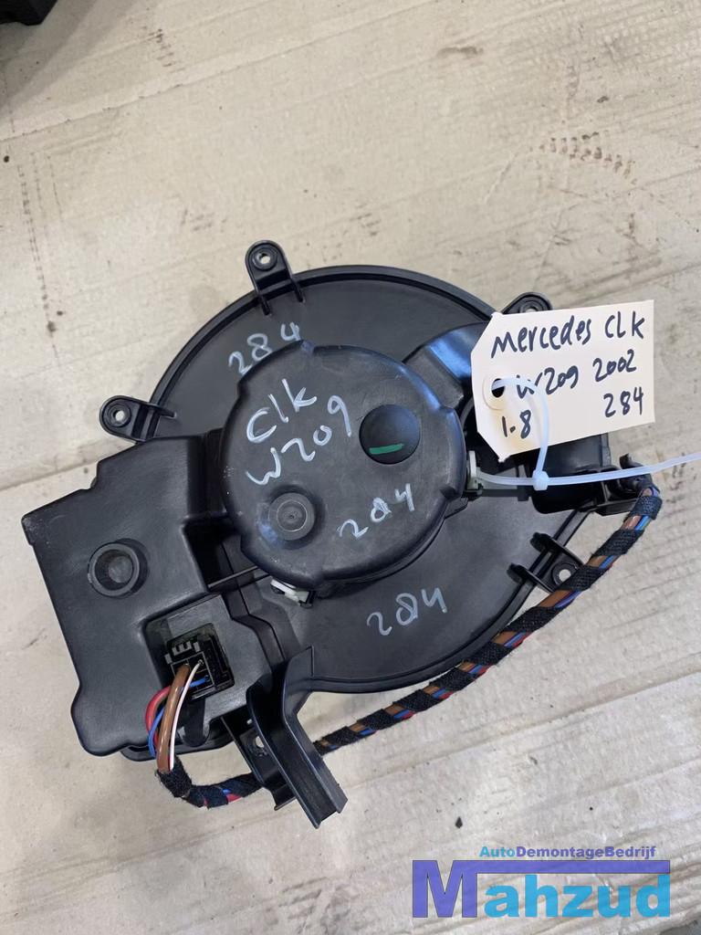 MERCEDES CLK W209 Kachelmotor aanjager, Gebruikt, Mercedes-Benz AG, Mercedes-Benz, Ophalen of Verzenden