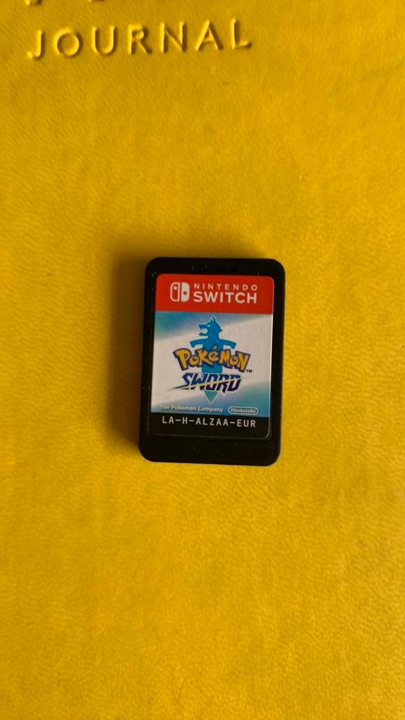 Pokémon Sword ruilen voor  Galaxy Fit 3 (straight swap), Spelcomputers en Games, Games | Nintendo Switch, Zo goed als nieuw, Sport