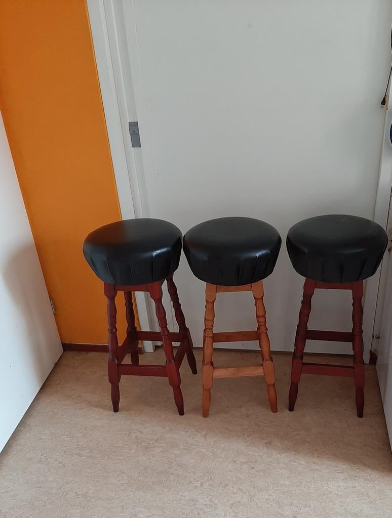 Barkruk, Huis en Inrichting, Barkrukken, Ophalen, 60 tot 90 cm, Zo goed als nieuw, 3 krukken