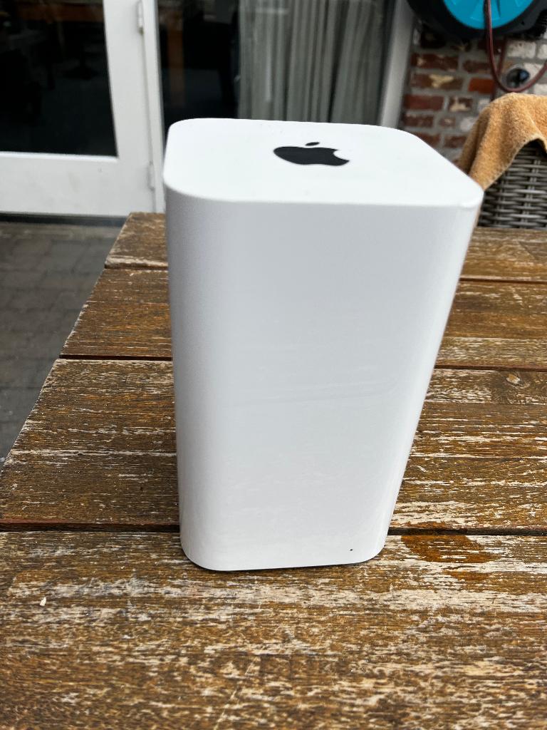 Apple Airport Time Capsule, Computers en Software, Routers en Modems, Ophalen of Verzenden, Gebruikt, Router, Apple AirPort Extreme
