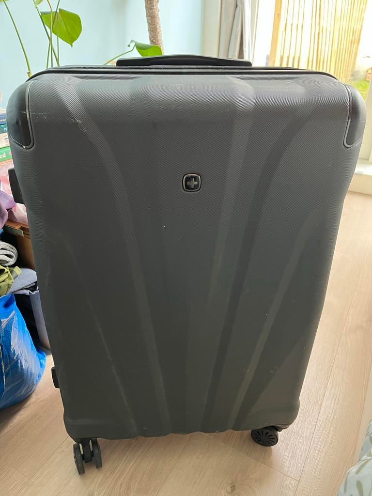 Swissgear Koffer - Stevige Reiskoffer met Wieltjes, Gebruikt, Hard kunststof, 35 tot 45 cm, Uitschuifbare handgreep