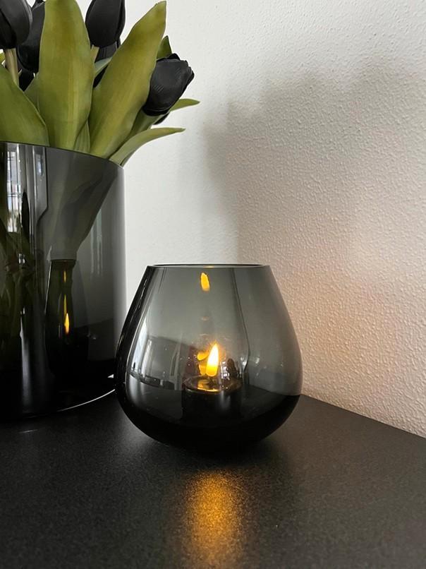 Vaas/Windlicht Smoke Grey Lune Nieuw!, Huis en Inrichting, Woonaccessoires | Kandelaars en Kaarsen, Nieuw, Kandelaar, Minder dan 25 cm