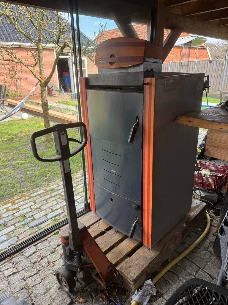 Houtvergasser Sieger - werking onbekend, Huis en Inrichting, Kachels, Gebruikt, Vrijstaand, Houtkachel, Hout, Ophalen