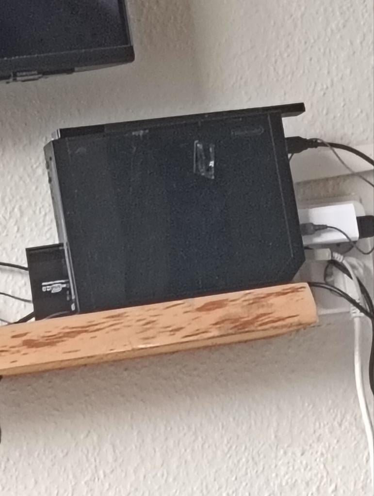 Wii met harde schijf, spelletjes en 2 controllers, Ophalen of Verzenden