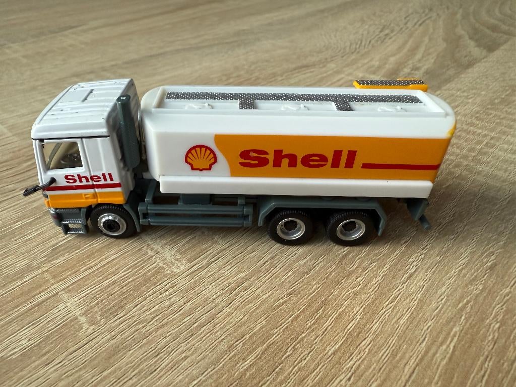 Shell Gas Oil Tanker Toy, Verzenden, Zo goed als nieuw, Bus of Vrachtwagen