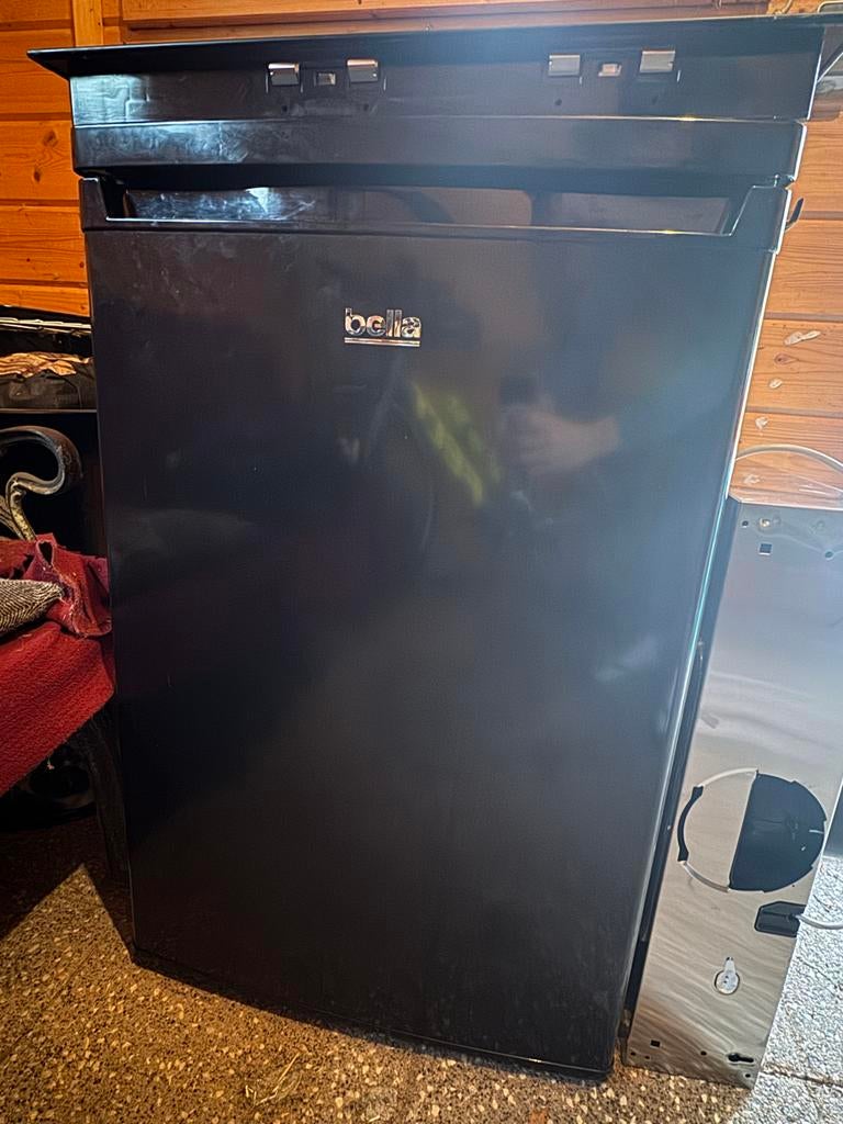 Mooie Bella koelkast - Compact en efficiënt, Witgoed en Apparatuur, 85 tot 120 cm, 75 tot 100 liter, Ophalen of Verzenden, 45 tot 60 cm