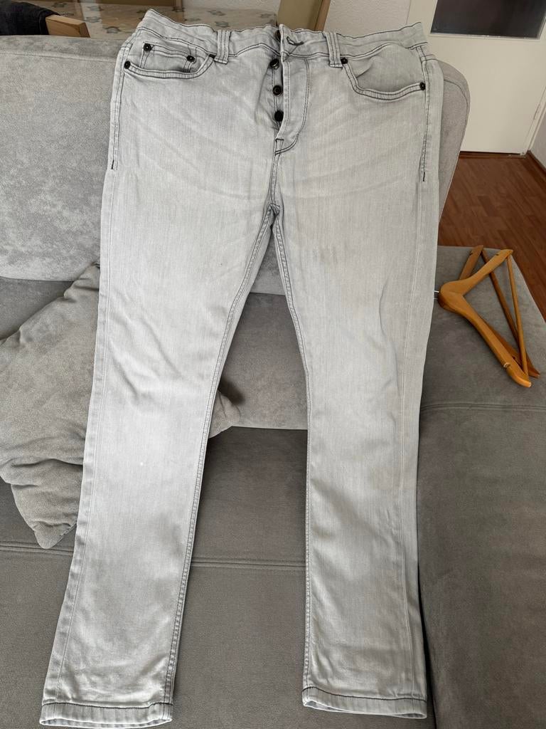 Stijlvolle Grijze Jeans, Ophalen of Verzenden, Zo goed als nieuw, Grijs, W33 - W34 (confectie 48/50)