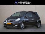 Toyota Aygo 1.0-12V Dynamic Navigator | Automaat | Navigatie, Euro 5, Stof, Gebruikt, Zwart