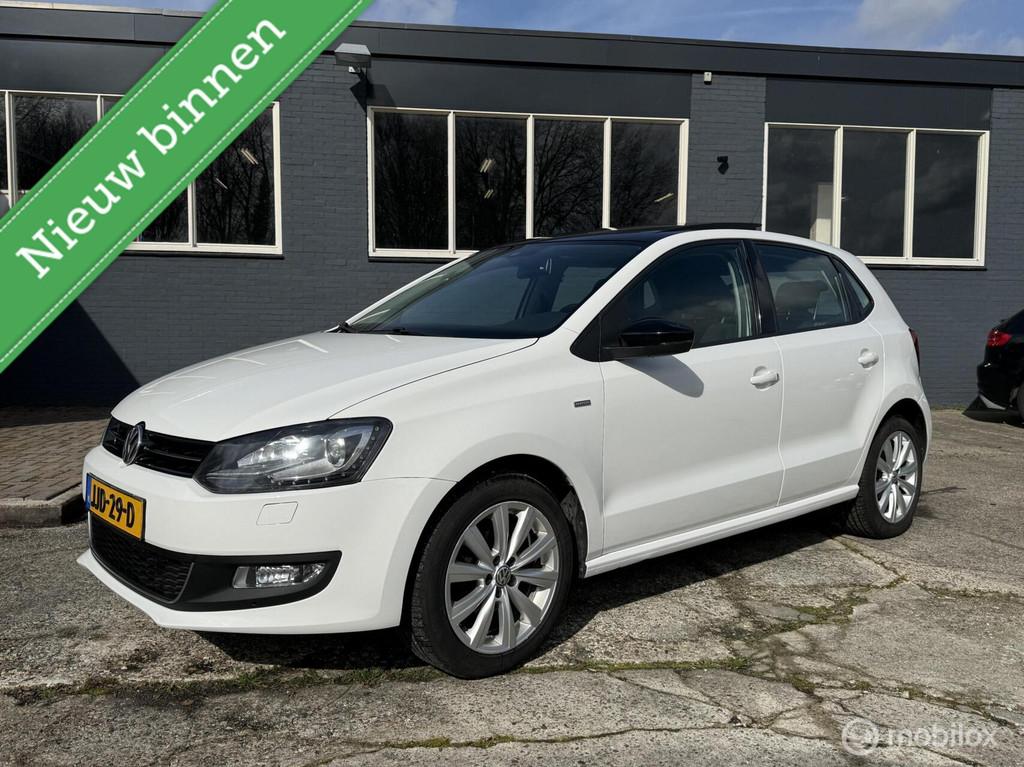 Volkswagen Polo 1.2 TSI MATCH PANO-DAK - XENON - NAVI - CLIM, Auto's, Voorwielaandrijving, Euro 5, Gebruikt, 988 kg