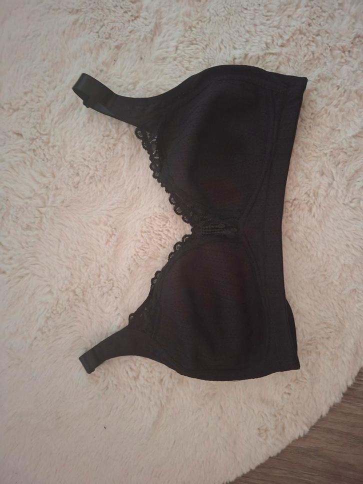 2 zwarte BH's zonder beugel, maat 90F, Kleding | Dames, Ondergoed en Lingerie, BH, Zwart, Ophalen of Verzenden