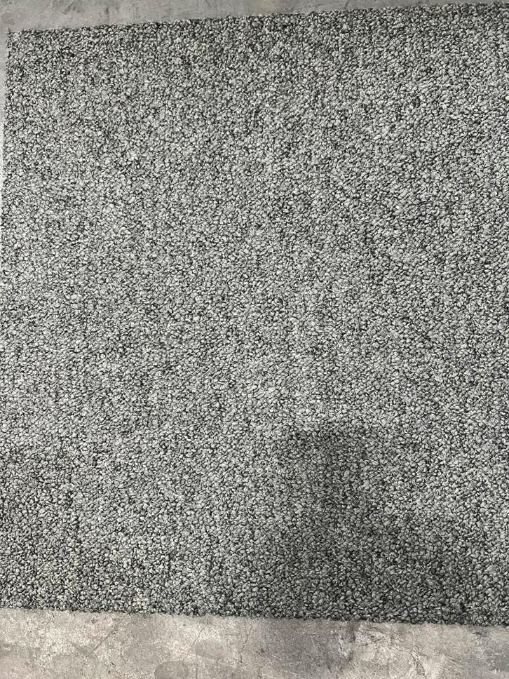 Gebruikte tapijttegels grijs  50x50cm, Tuin en Terras, Deurmatten, Zo goed als nieuw, Rubber, Ophalen of Verzenden