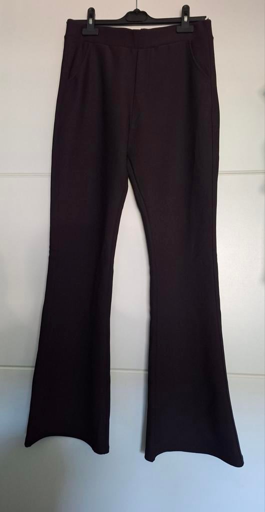 Nieuwe comfy flair broek maat 2XL/3XL valt als XL, Kleding | Dames, Zwart, Maat 46/48 (XL) of groter, Nieuw, Ophalen of Verzenden