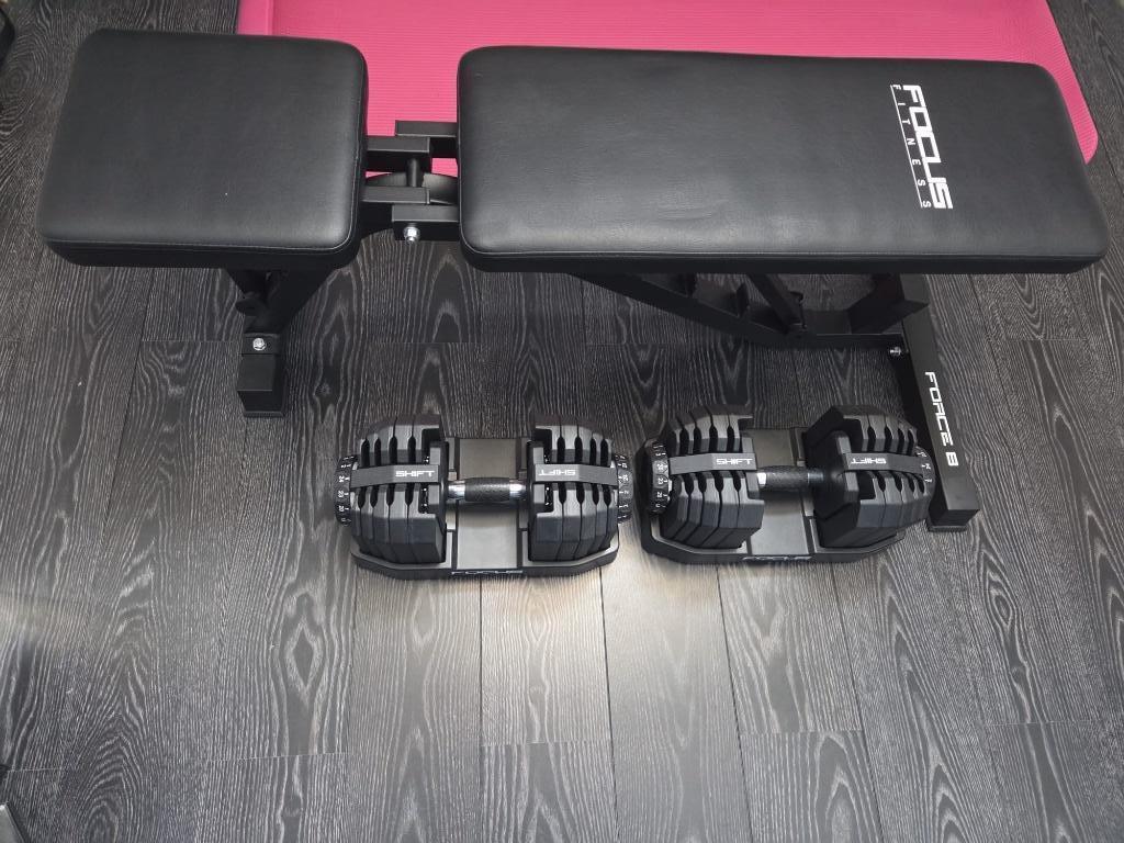 Focus Fitness verstelbare dumbbels 24kg en trainingsbank, Ophalen, Zo goed als nieuw, Fitnessbank
