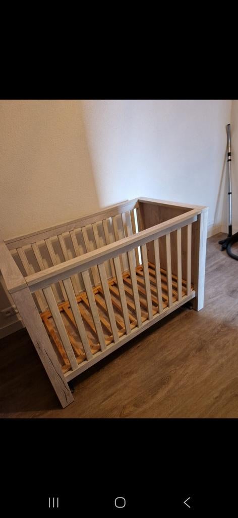 LAATSTE KANS: Kinderbedje van babypark serie SEM nautic, Ophalen, Gebruikt, Ledikant