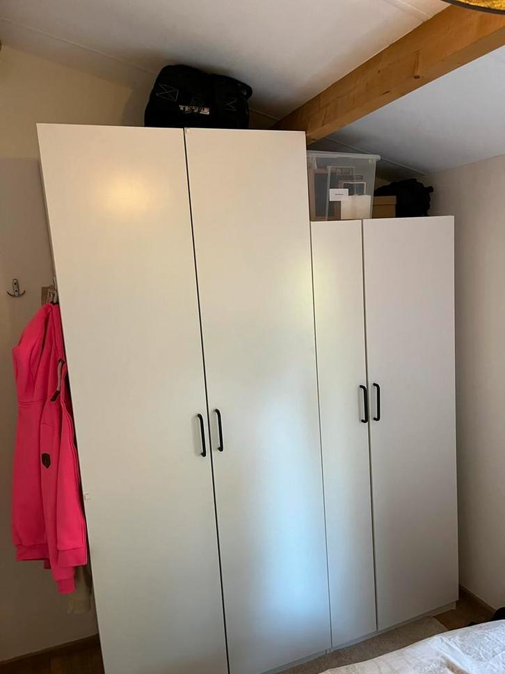 Twee IKEA kledingkasten, Huis en Inrichting, Kasten | Kledingkasten, Zo goed als nieuw, 200 cm of meer, 100 tot 150 cm, 50 tot 75 cm