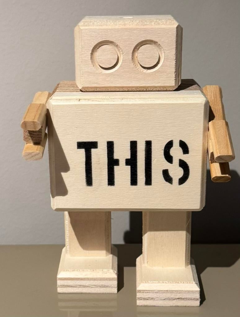 Rijskwachter rijksmuseum 17cm houten robot, Ophalen of Verzenden, Zo goed als nieuw