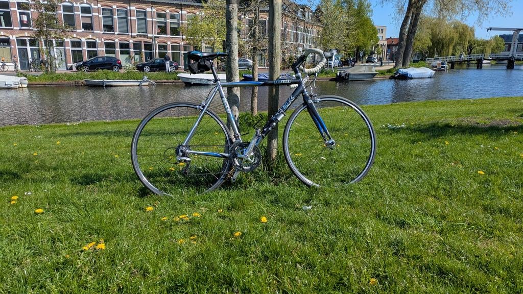 Racefiets Trek SL 1000 framemaat 54, Fietsen en Brommers, Gebruikt, Aluminium, Meer dan 20 versnellingen, 53 tot 57 cm